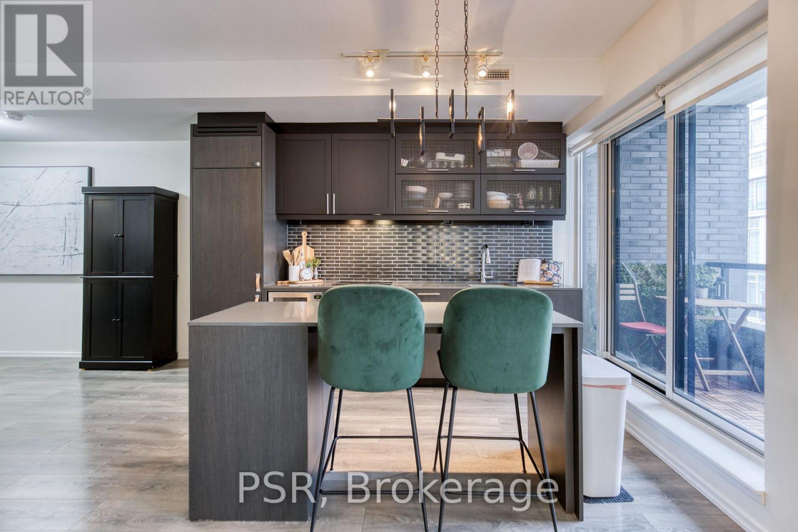 #321 783 BATHURST STREET - 5