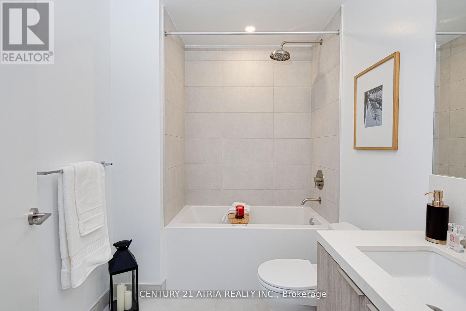 #1820 2020 BATHURST STREET - 17