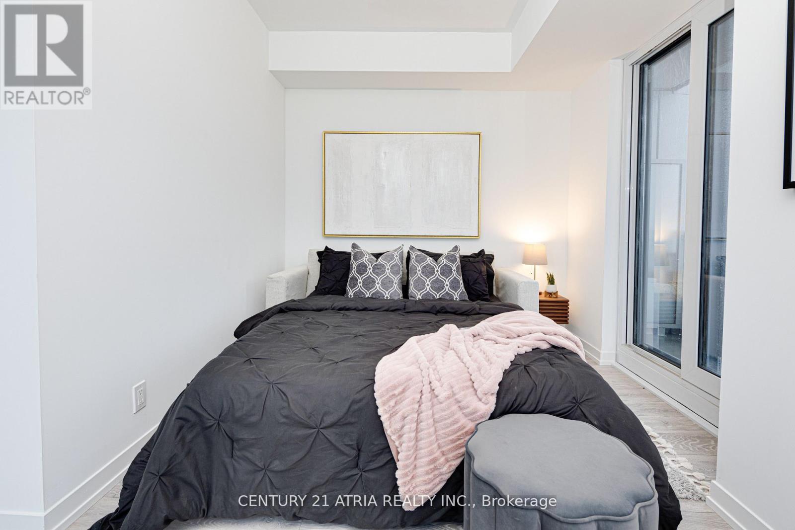 #1820 2020 BATHURST STREET - 7