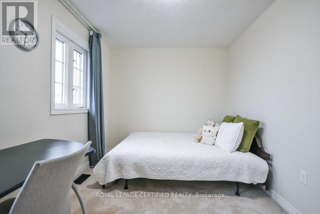 34 BALMORAL PLACE - 21