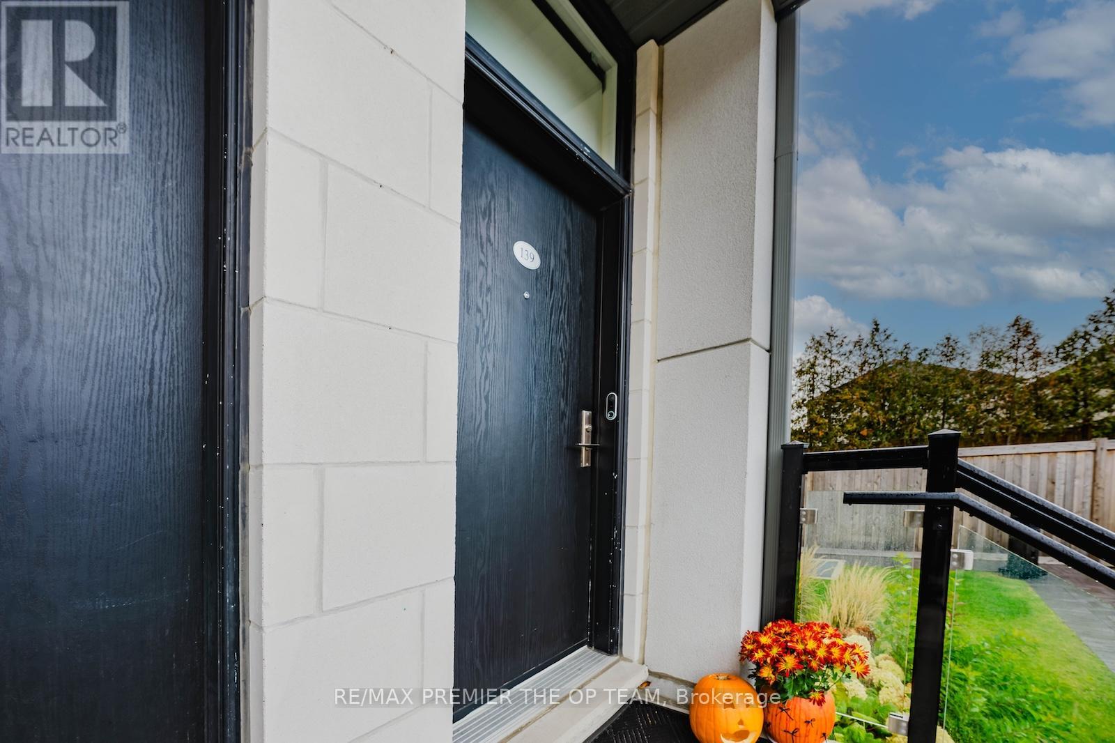 #139 9580 ISLINGTON AVENUE - 12