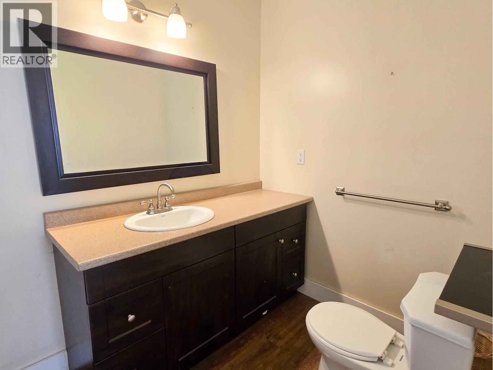 B SL27 SEA RANCH SHORELINE, Gambier Island