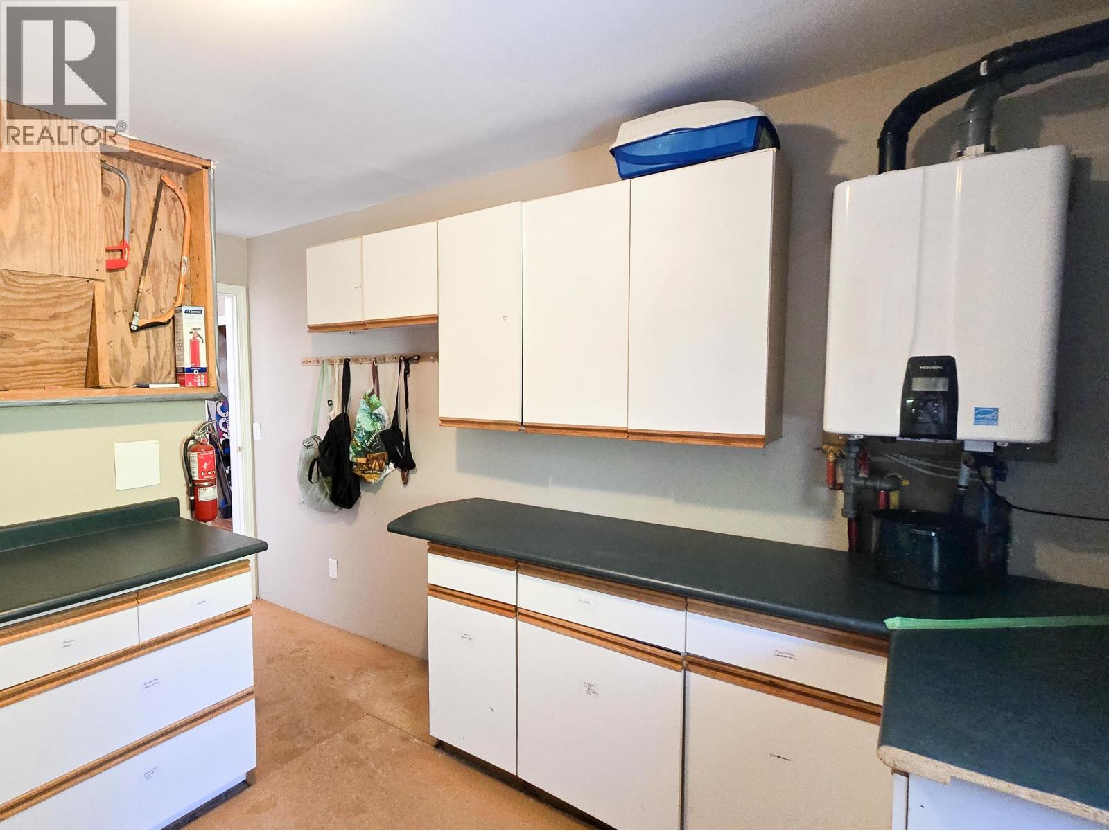 B SL27 SEA RANCH SHORELINE, Gambier Island