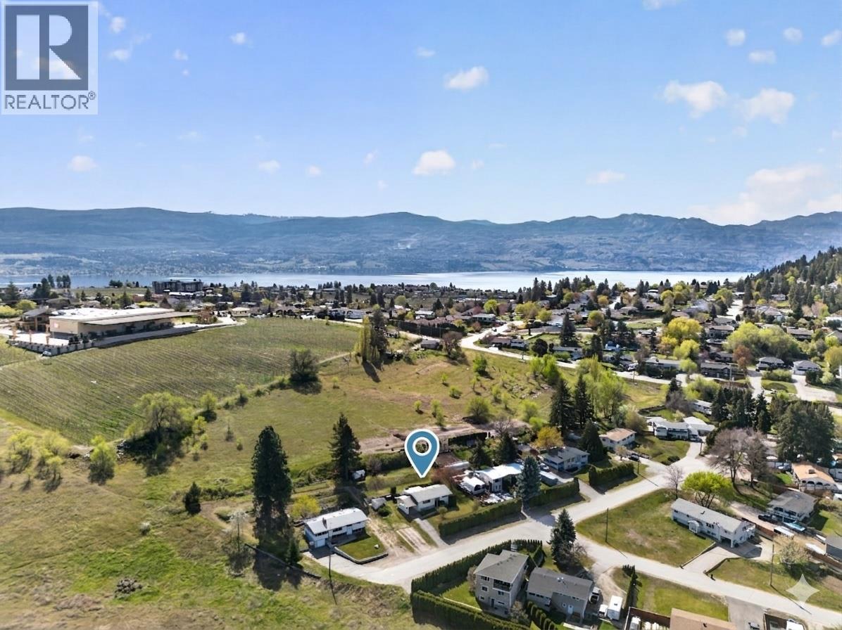 2515 Colleen Road, West Kelowna