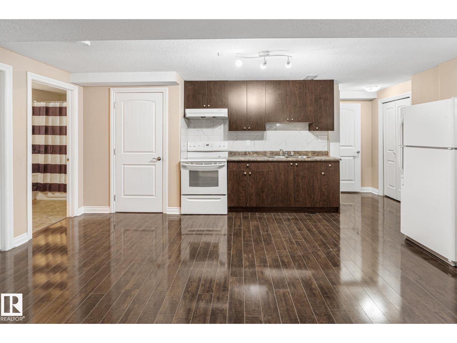 3455 29 ST NW, Edmonton