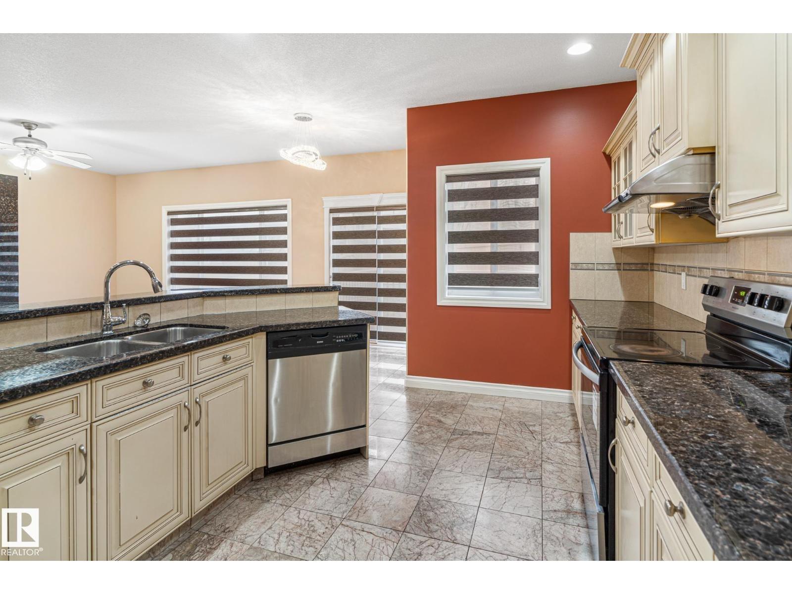 3455 29 ST NW, Edmonton