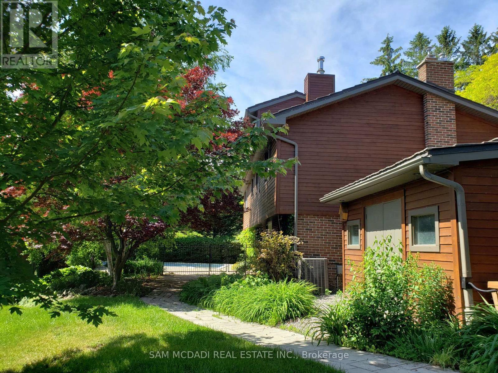 1460 HALYARD COURT - 10