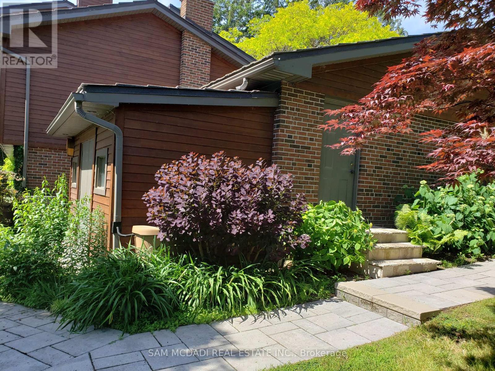 1460 HALYARD COURT - 13