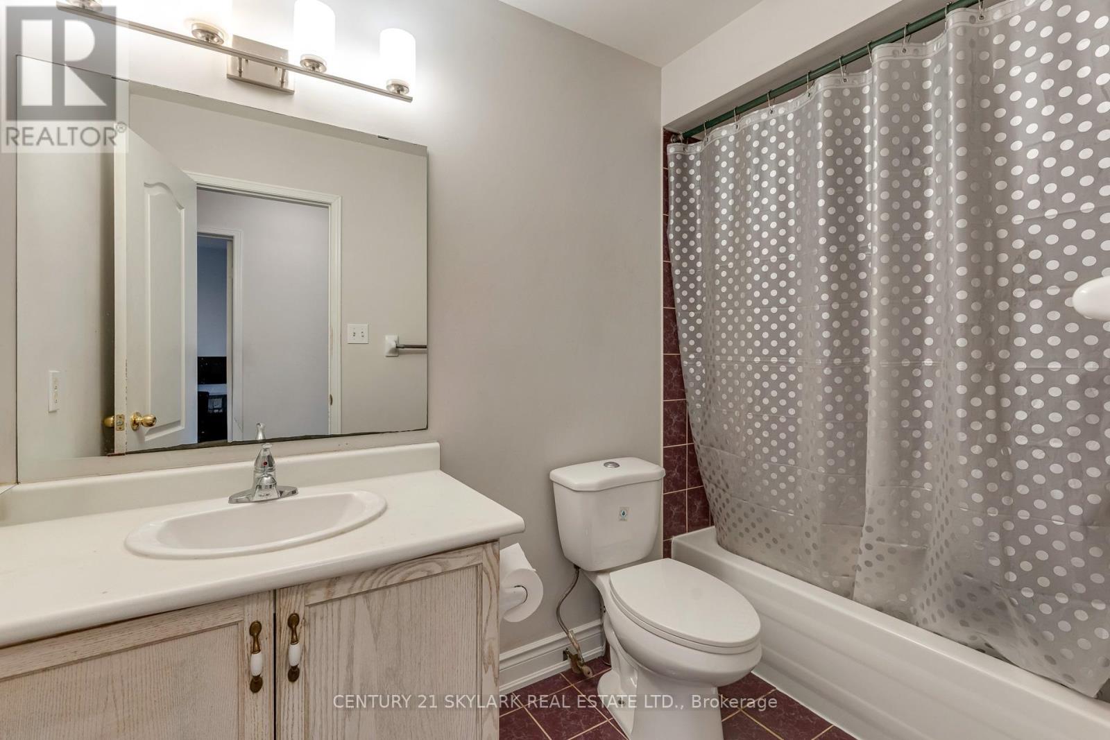 #25 2665 THOMAS STREET - 29
