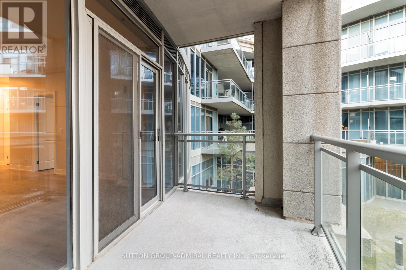 #229 58 MARINE PARADE DRIVE - 21