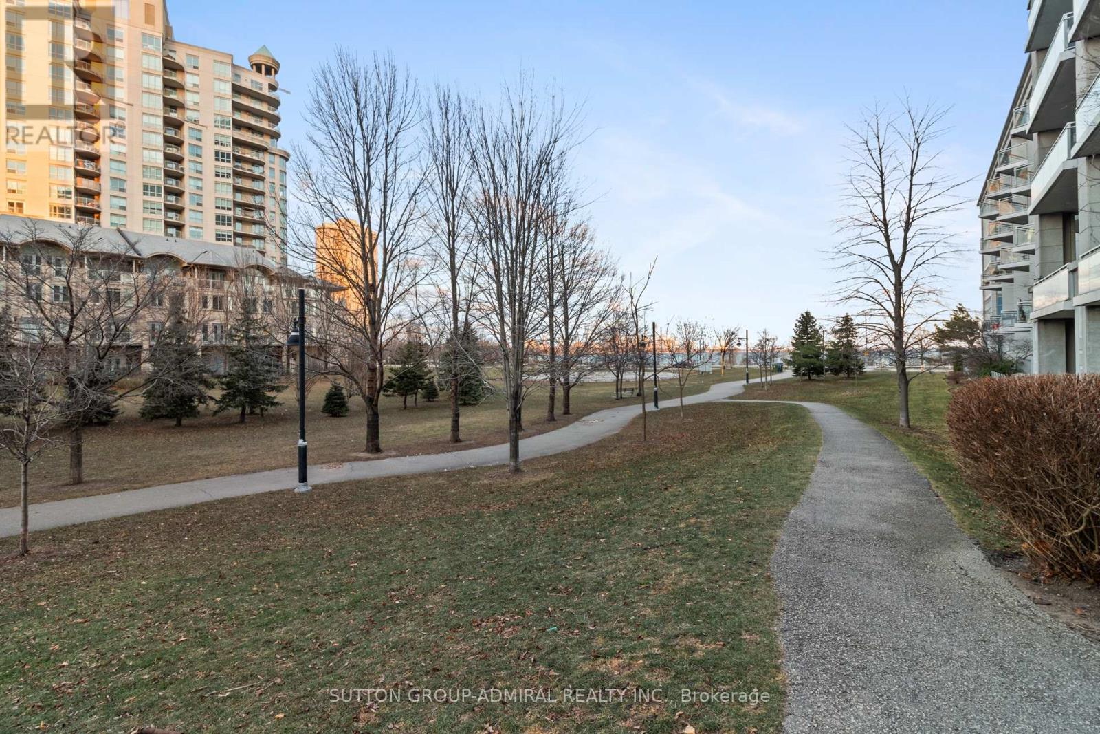 #229 58 MARINE PARADE DRIVE - 30