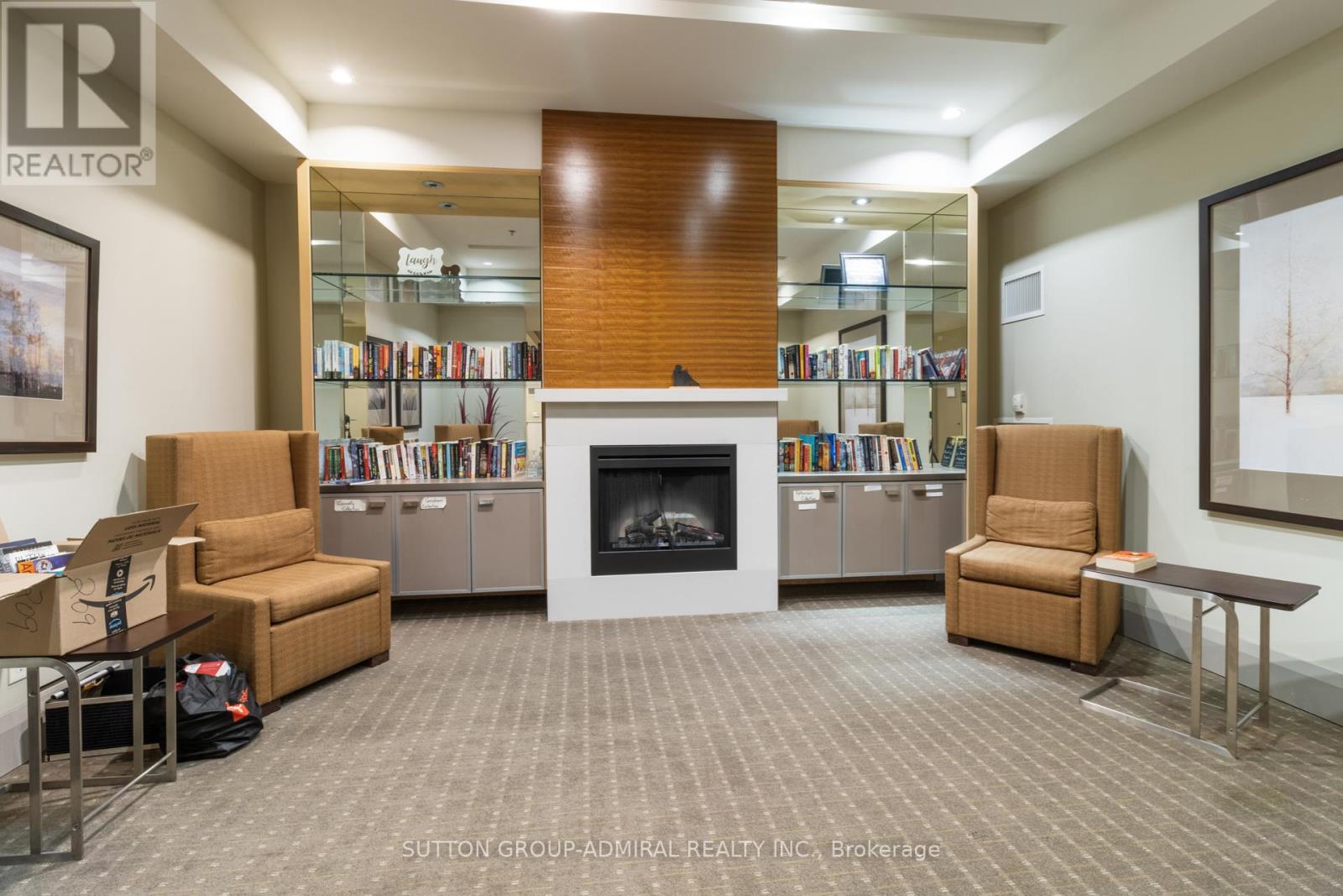 #229 58 MARINE PARADE DRIVE - 35