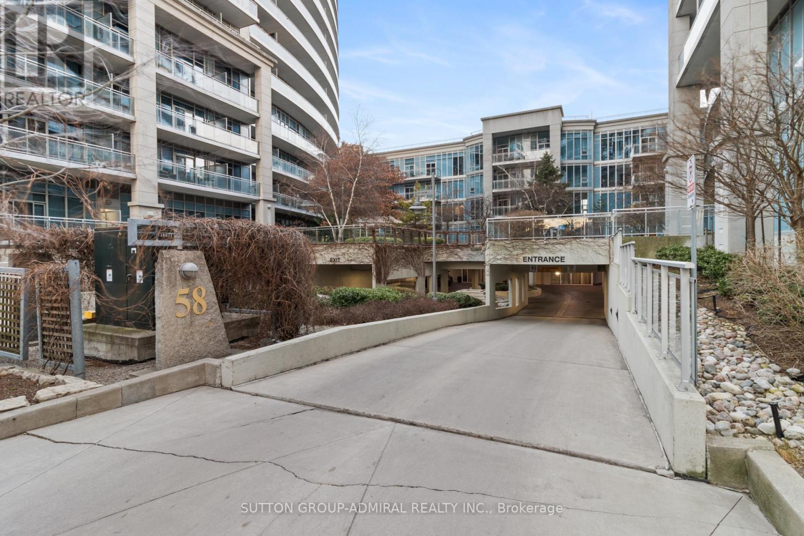 #229 58 MARINE PARADE DRIVE - 42