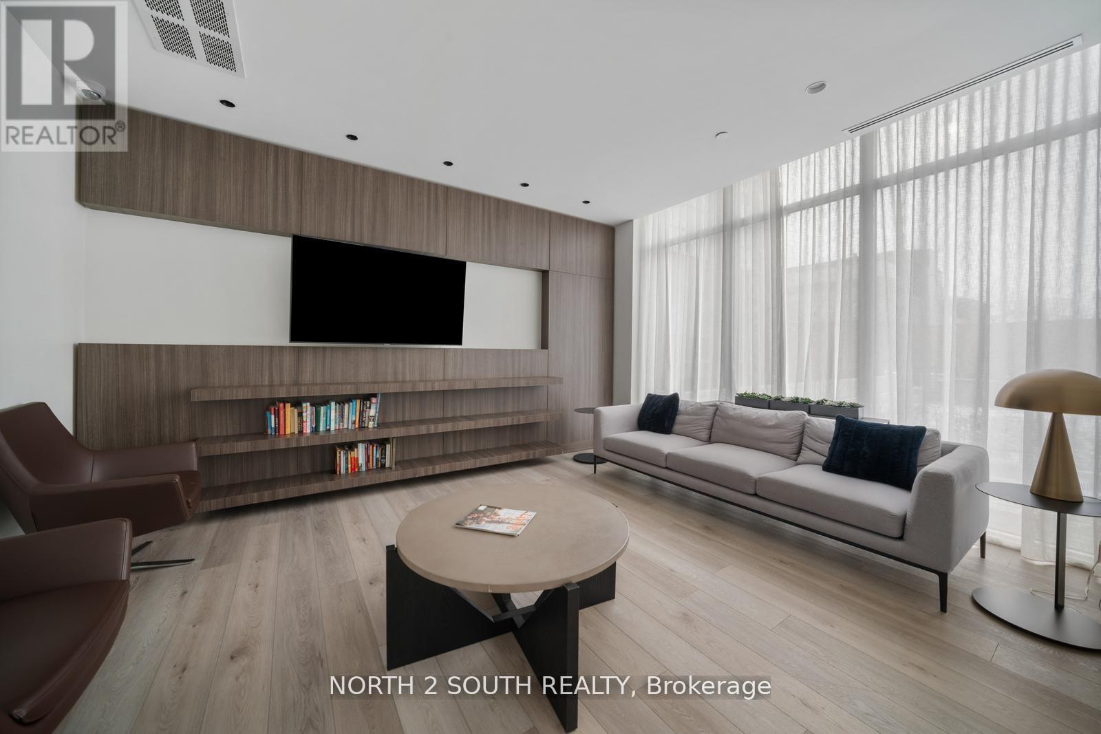 #213 1787 ST CLAIR AVENUE W - 28