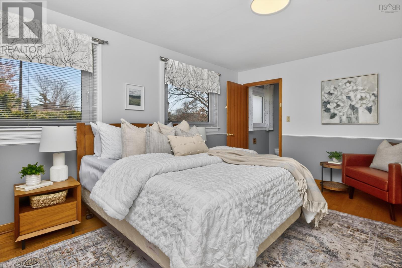 Property 24 of 49 of 453 Waverley Road