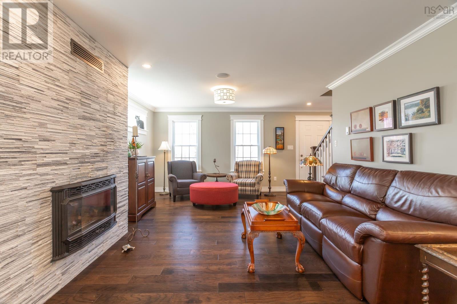 Property 22 of 49 of 264 Tremont Mountain Road