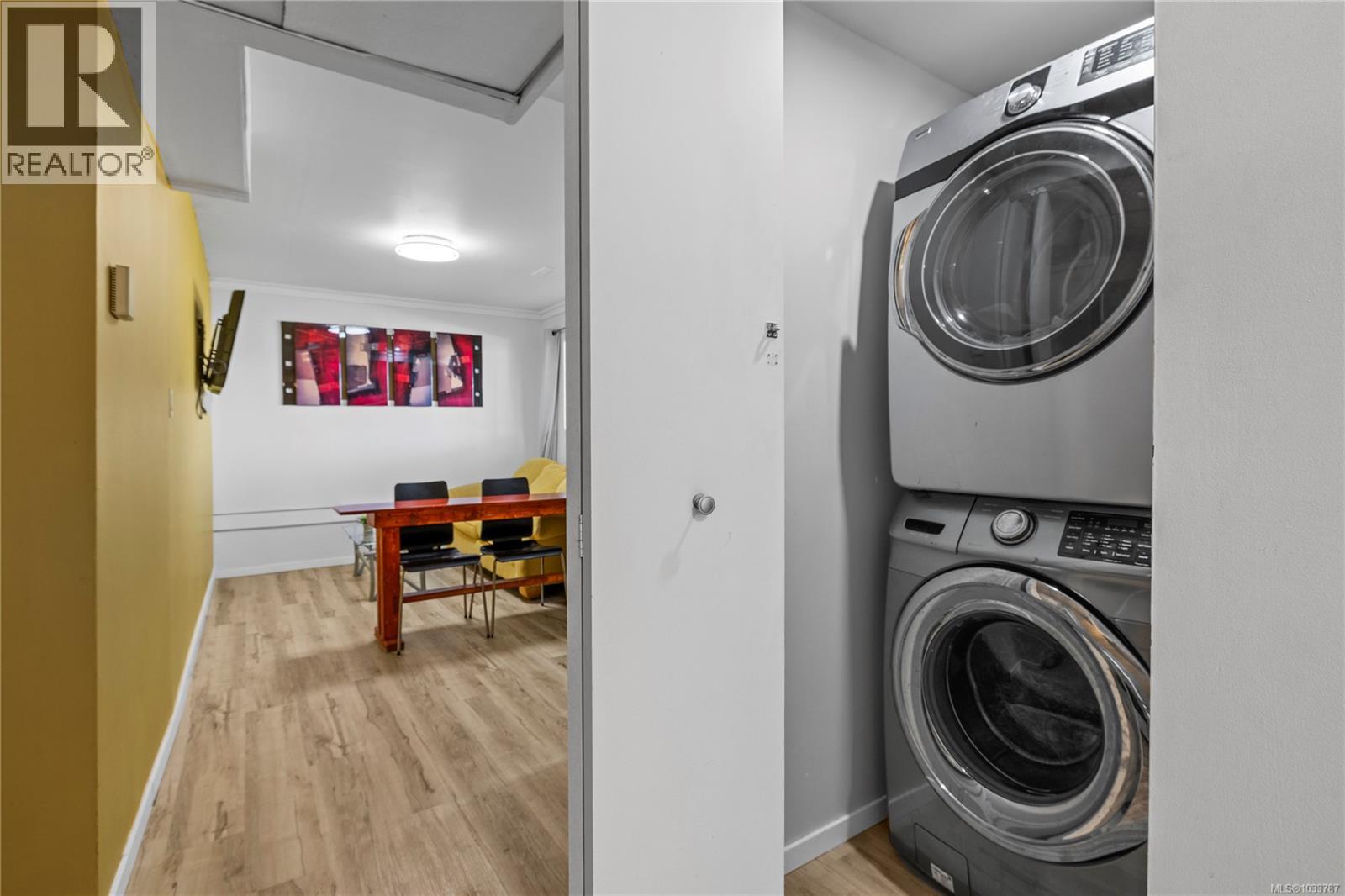3932 MacIsaac Dr - 30