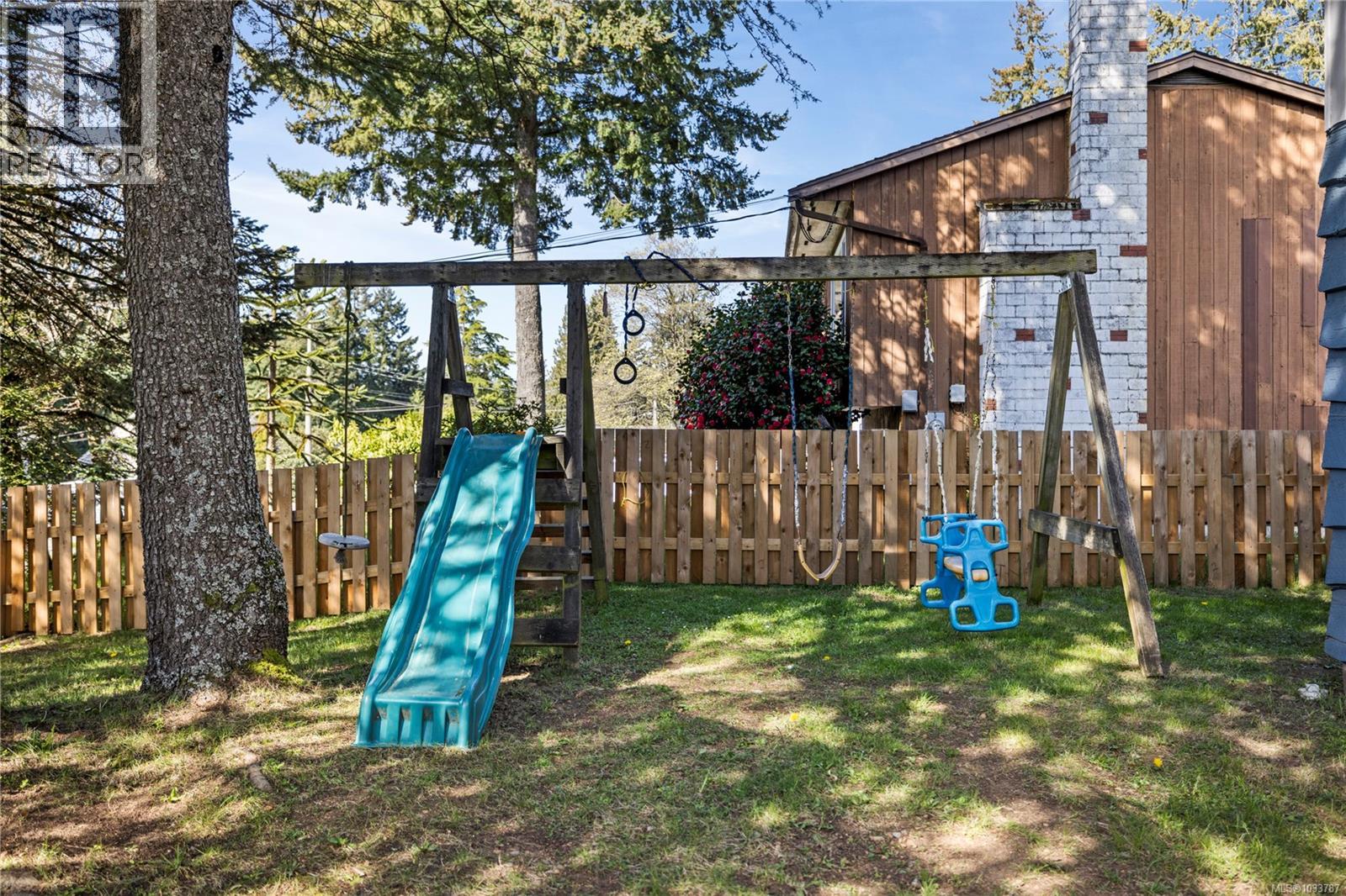 3932 MacIsaac Dr - 41