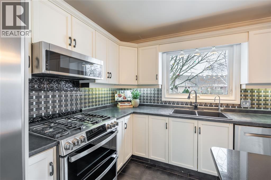 3024 Maidstone CRESCENT, Sarnia, Ontario, N0N1C0 — Photo 11