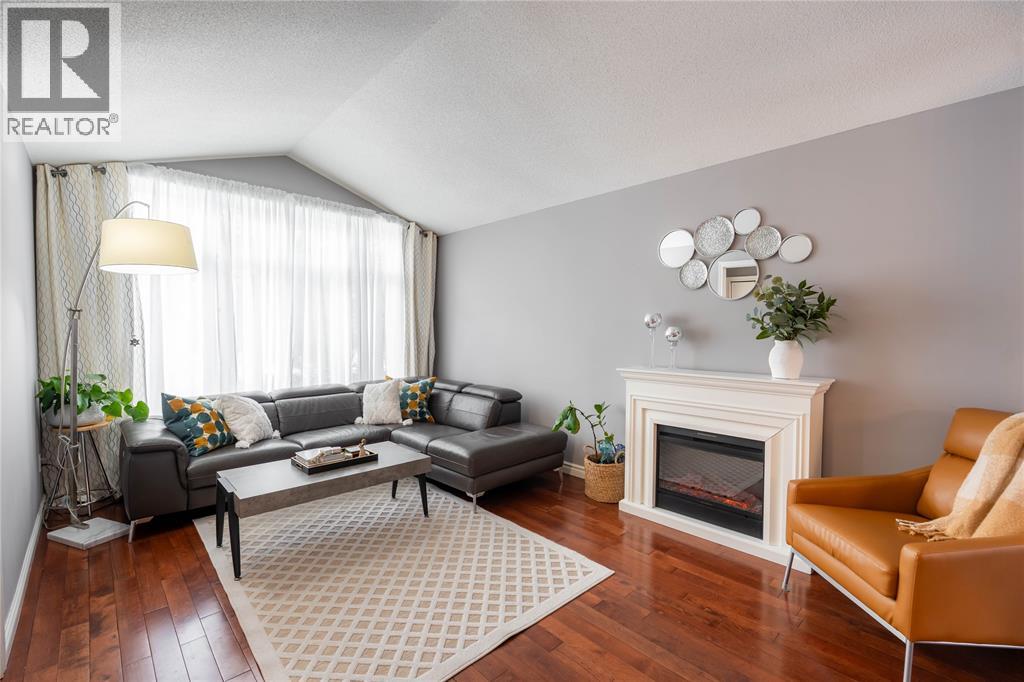 3024 Maidstone CRESCENT, Sarnia, Ontario, N0N1C0 — Photo 4