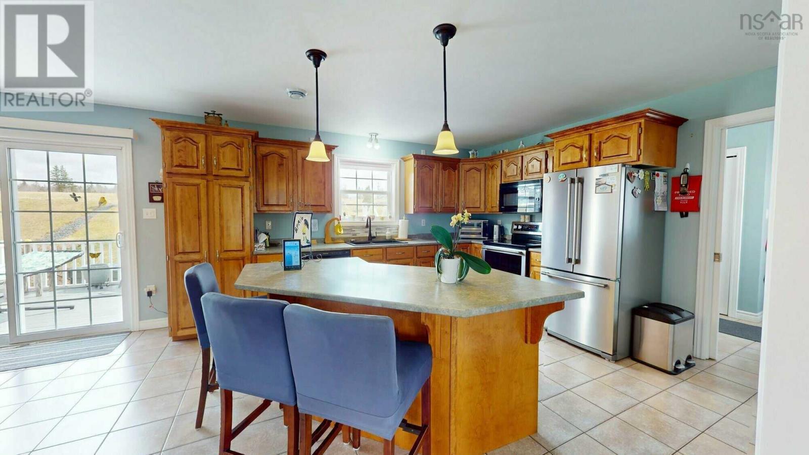 Property 2 of 21 of 78 Celtic Drive