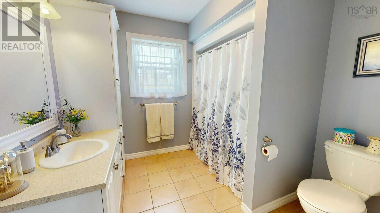 Property 8 of 21 of 78 Celtic Drive