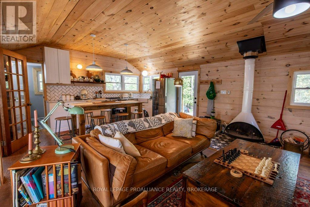 1055B VILALTA LANE - 18