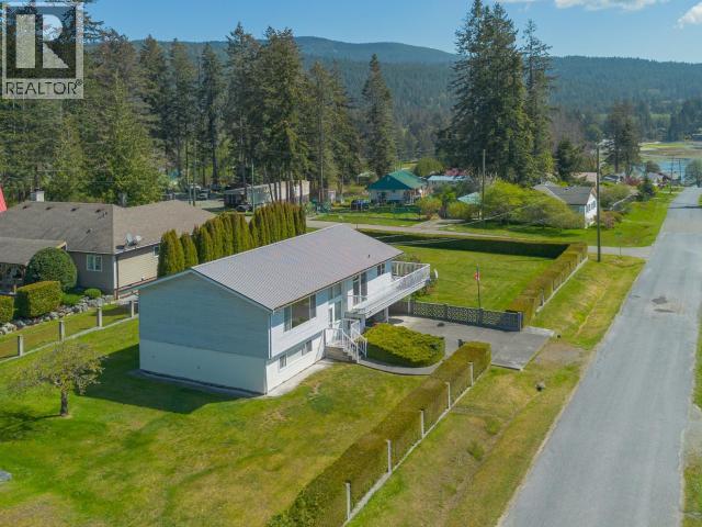 3271 OAK STREET - 33