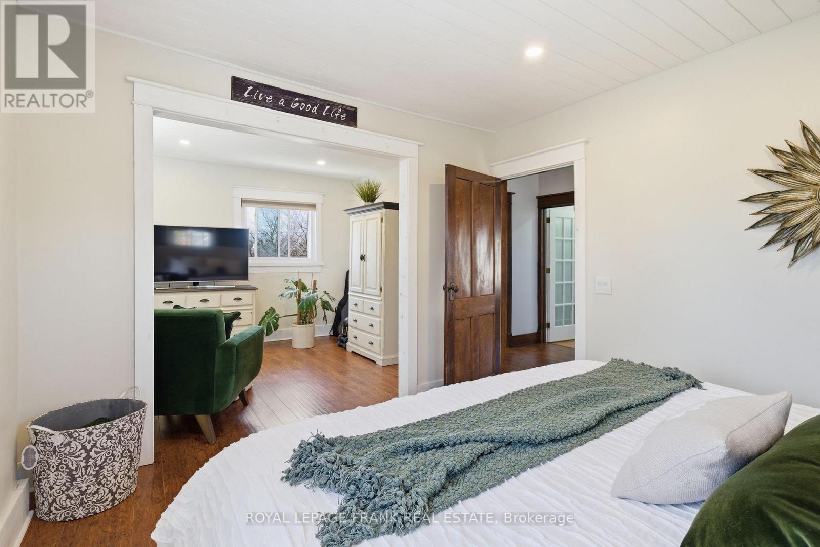 125 GLENELG STREET W - 26