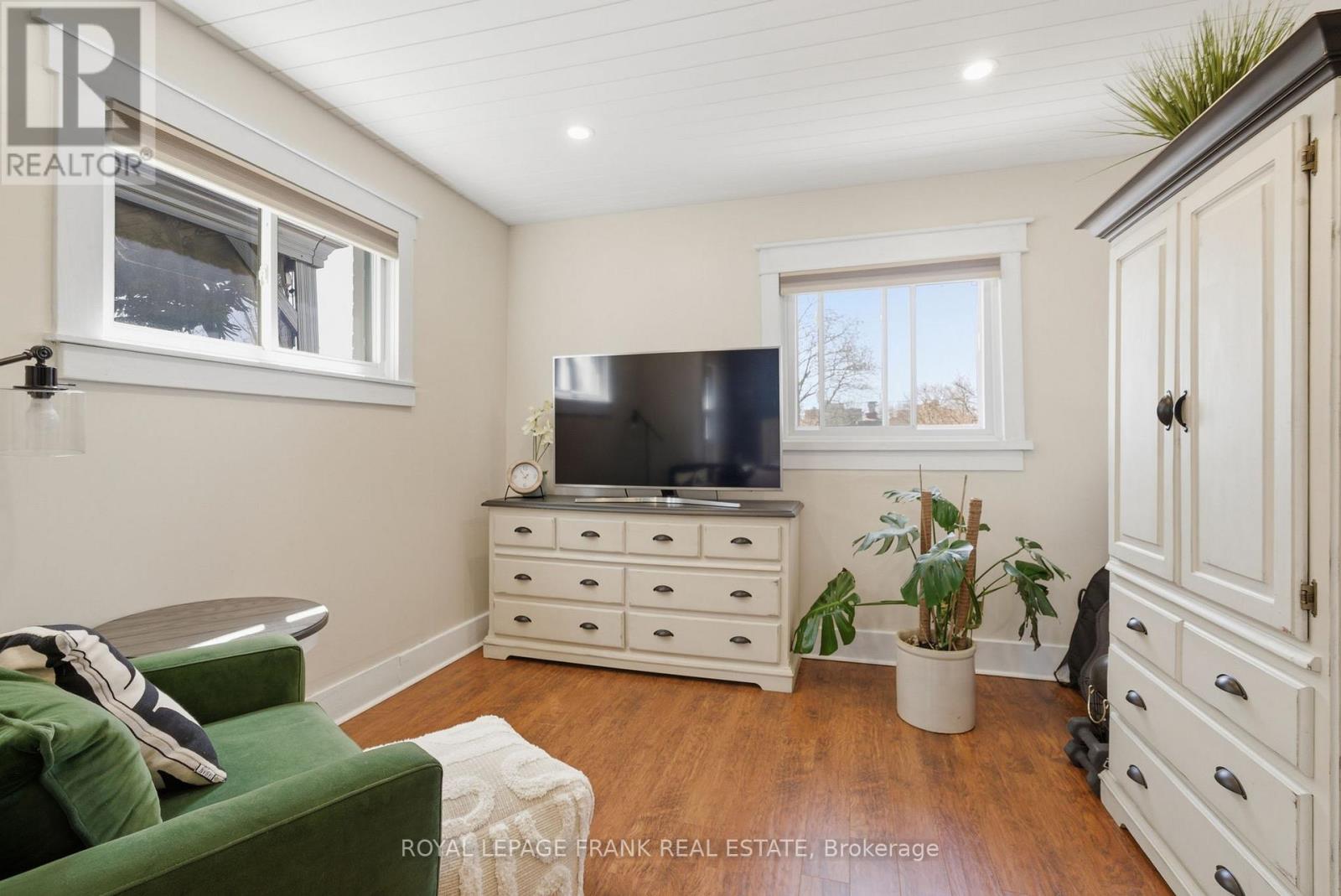 125 GLENELG STREET W - 27