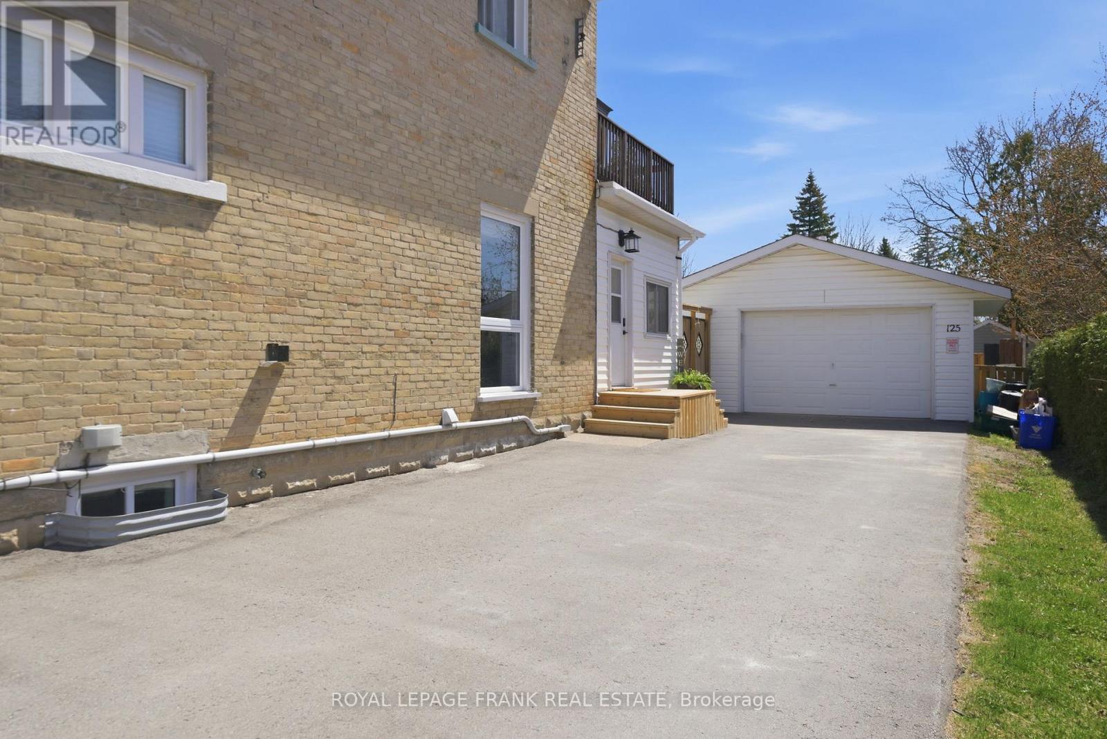 125 GLENELG STREET W - 35