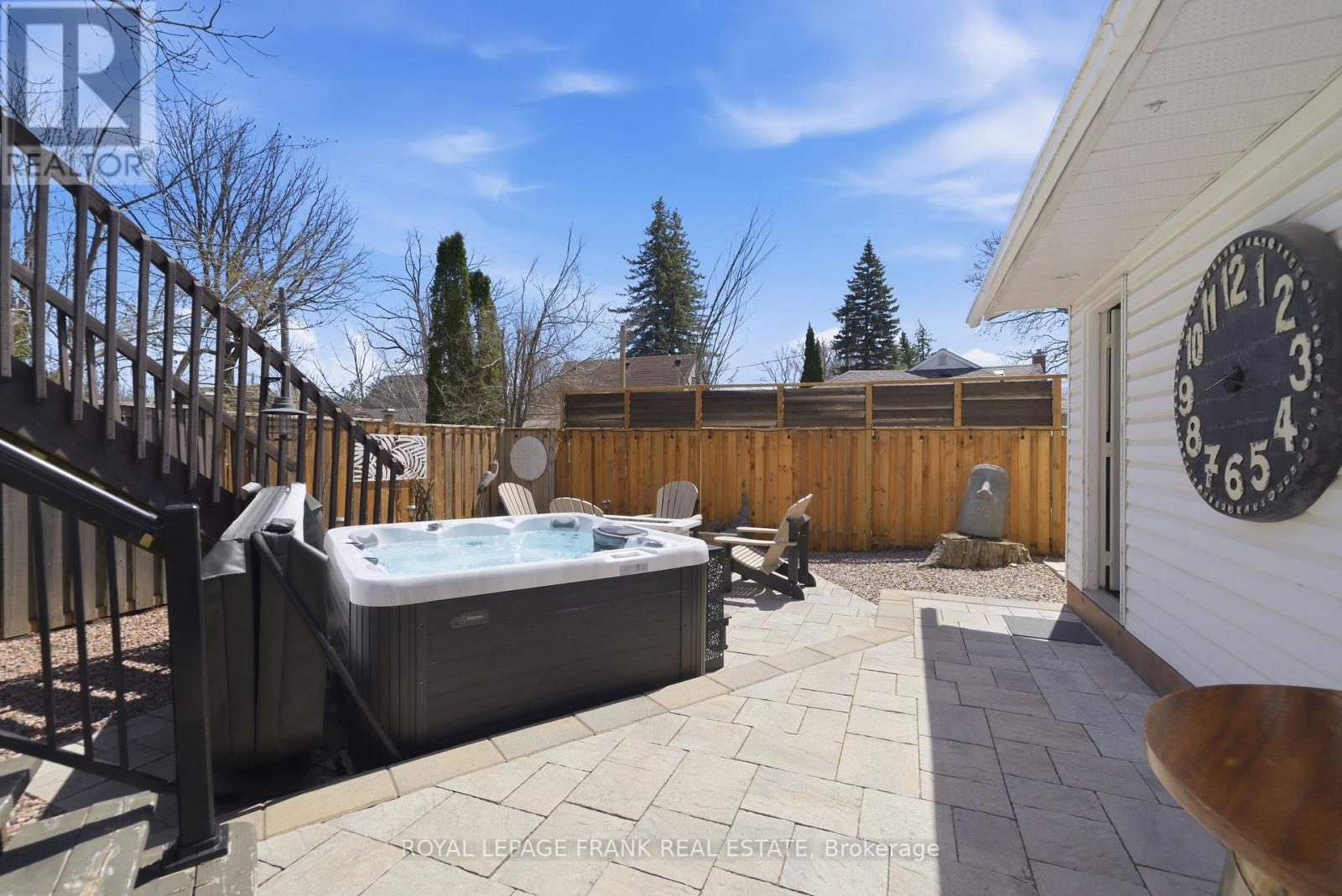 125 GLENELG STREET W - 37