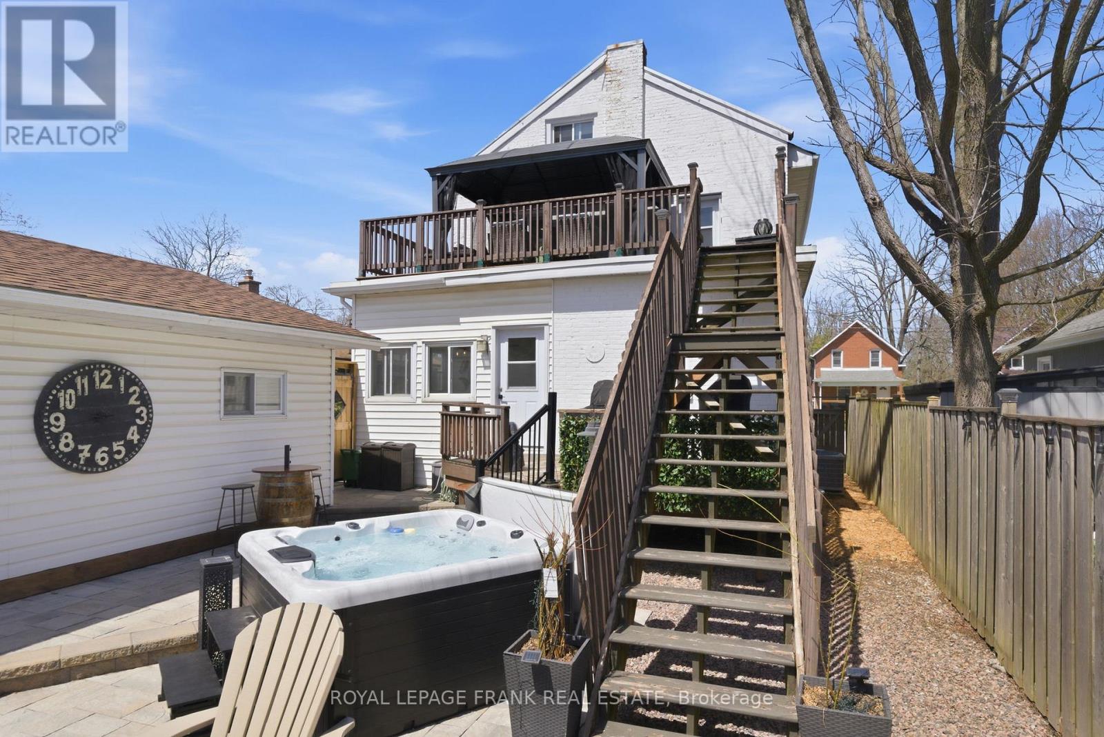 125 GLENELG STREET W - 45