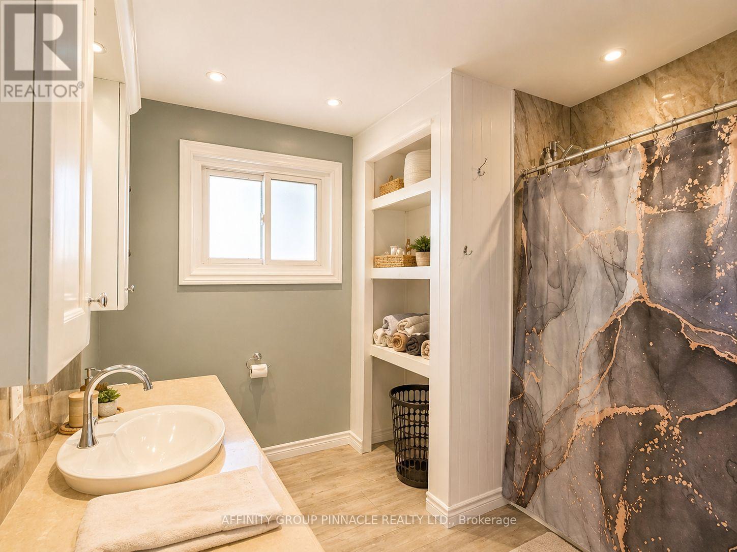 39 MUSKIE DRIVE - 21