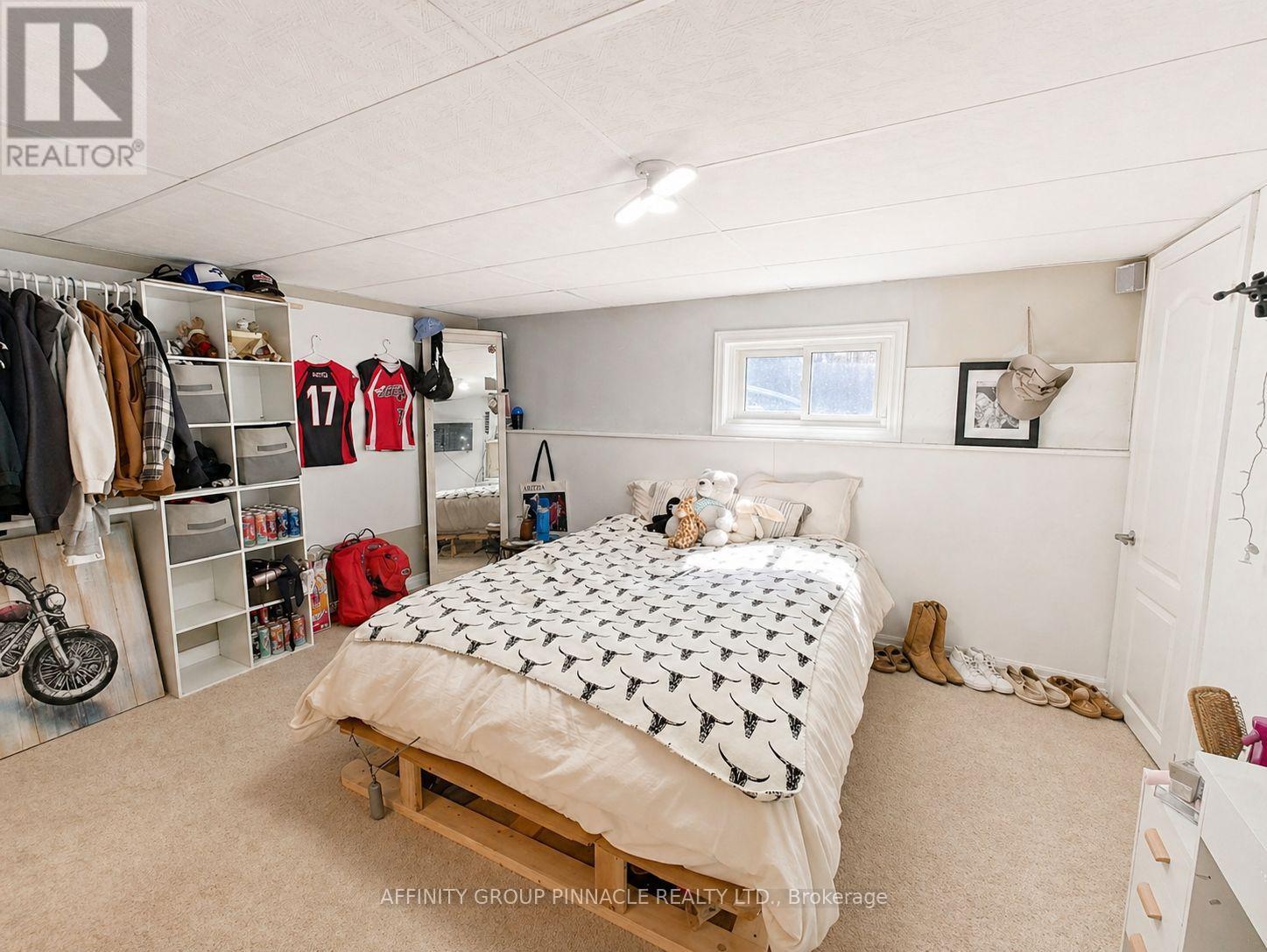 39 MUSKIE DRIVE - 37