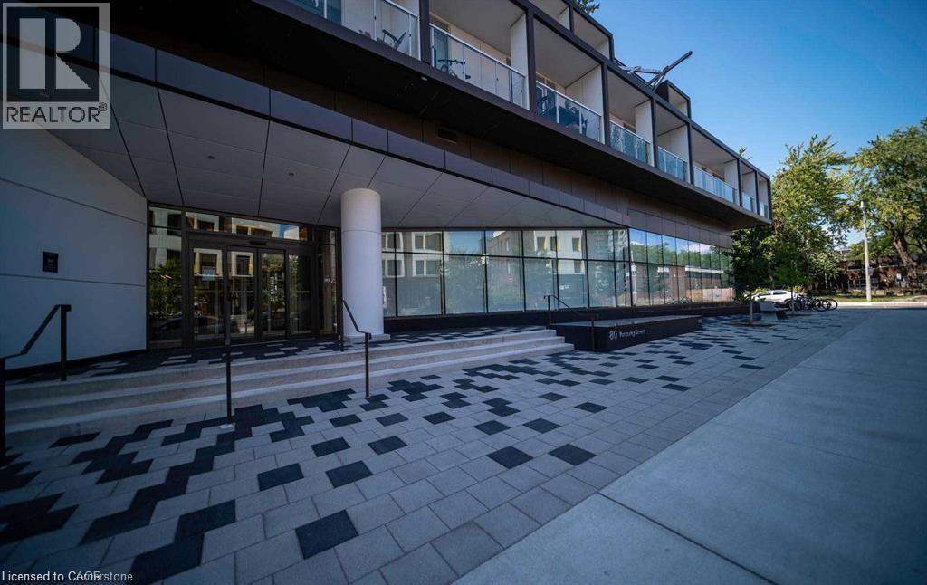 80 VANAULEY Street Unit# 120, Toronto, Ontario, M5T0C9 — Photo 2