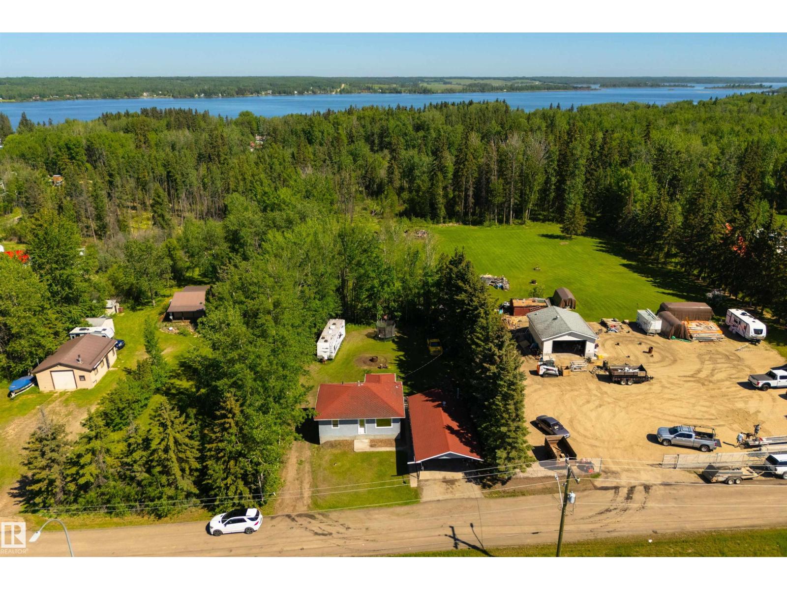 6130 HGHWAY 16, Rural Parkland County