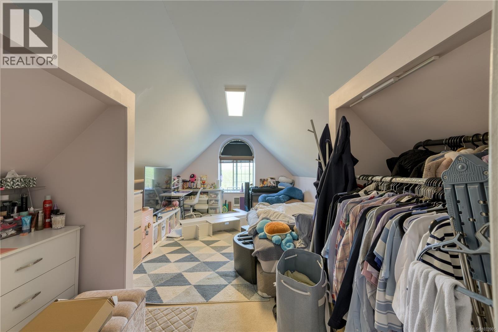 5000 Beaver Harbour Rd - 17