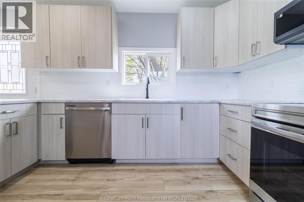 42 London COURT, Chatham, Ontario, N7L4G6 — Photo 12