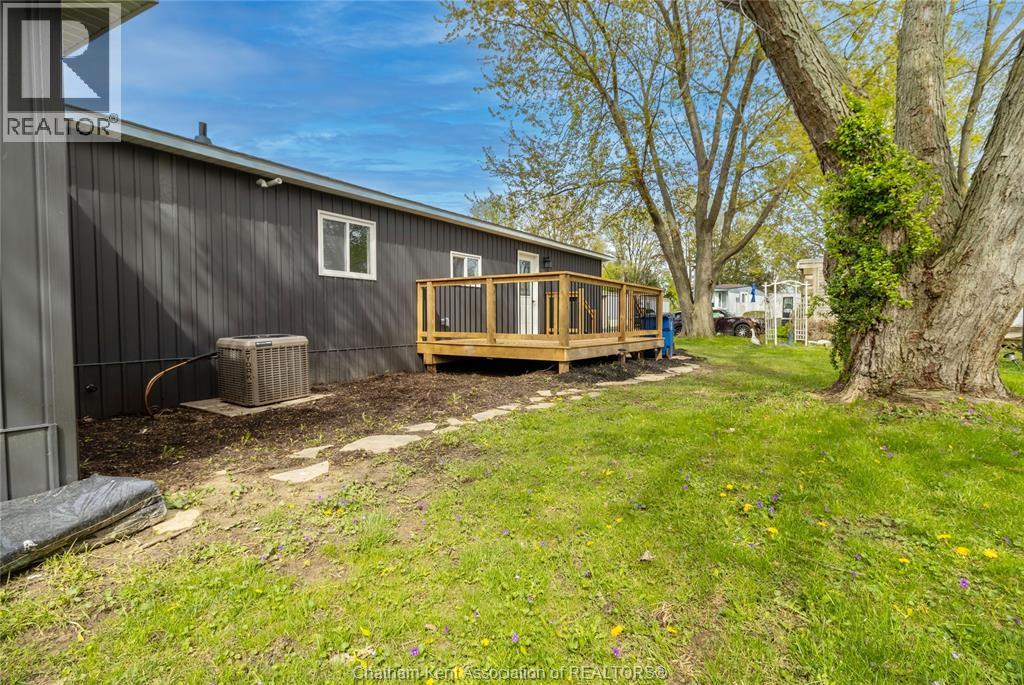 42 London COURT, Chatham, Ontario, N7L4G6 — Photo 4