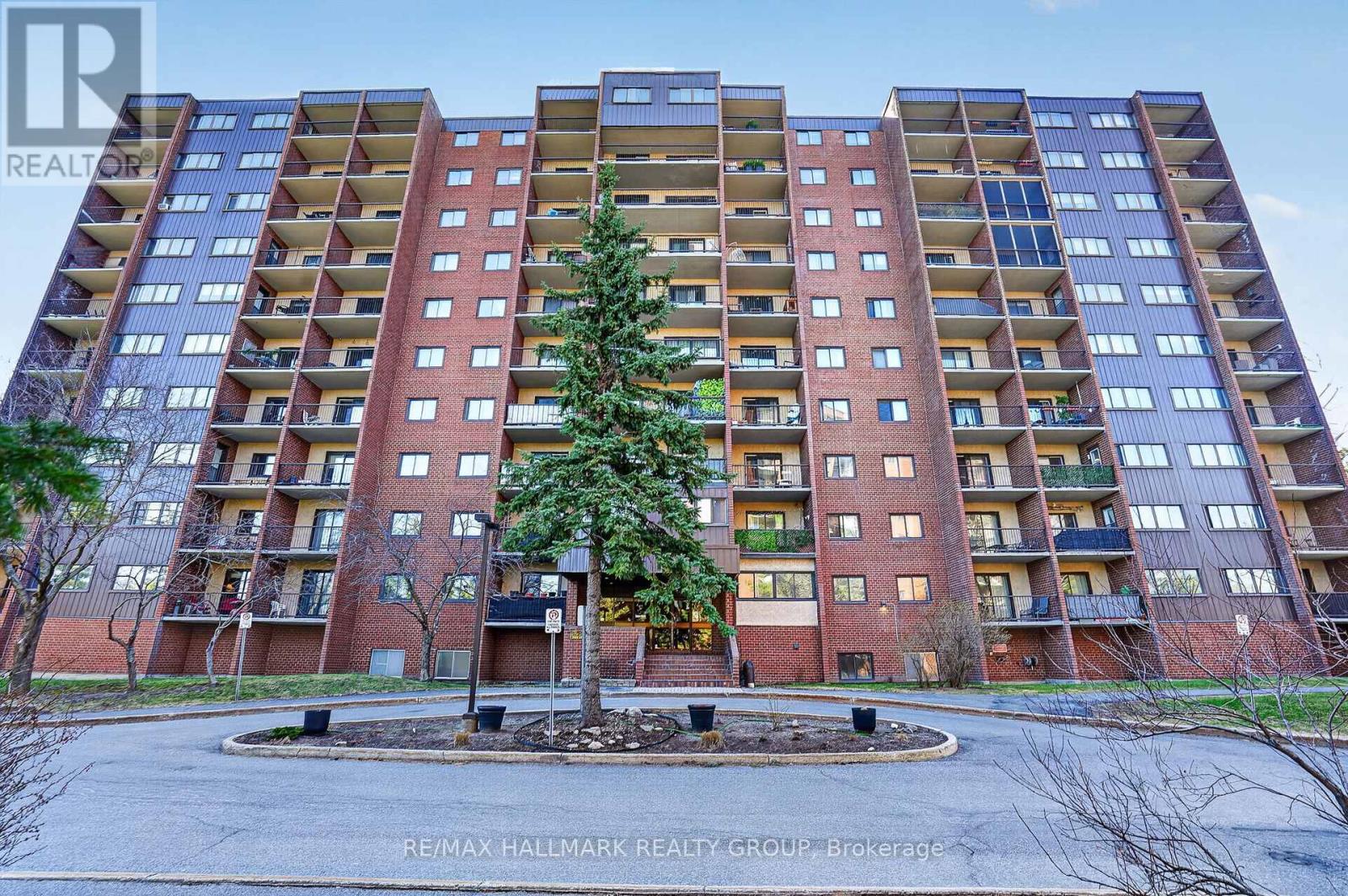 #509 2650 SOUTHVALE CRESCENT - 1
