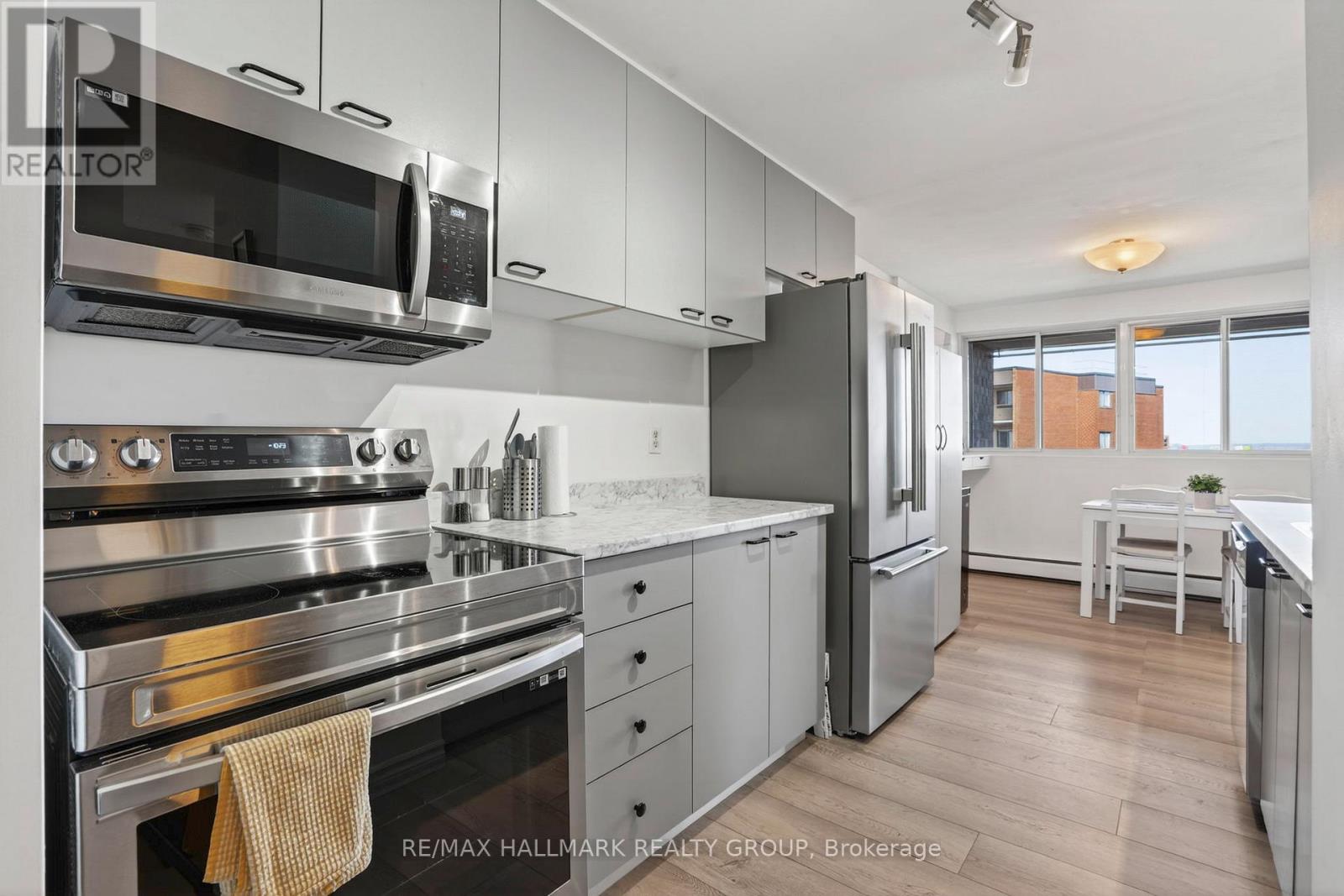 #509 2650 SOUTHVALE CRESCENT - 6