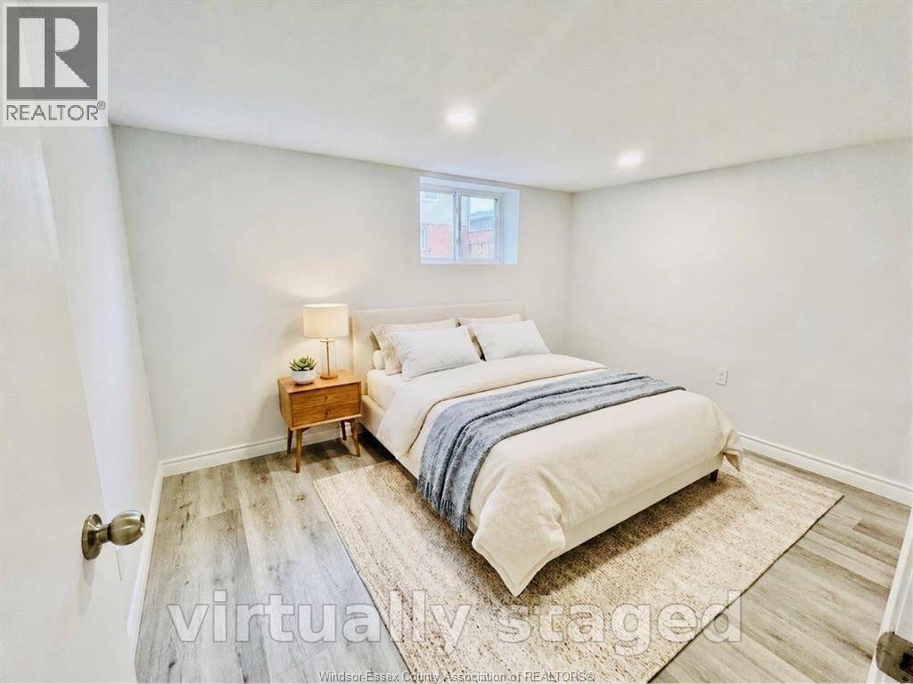 1127 JOSEPHINE AVENUE - 20