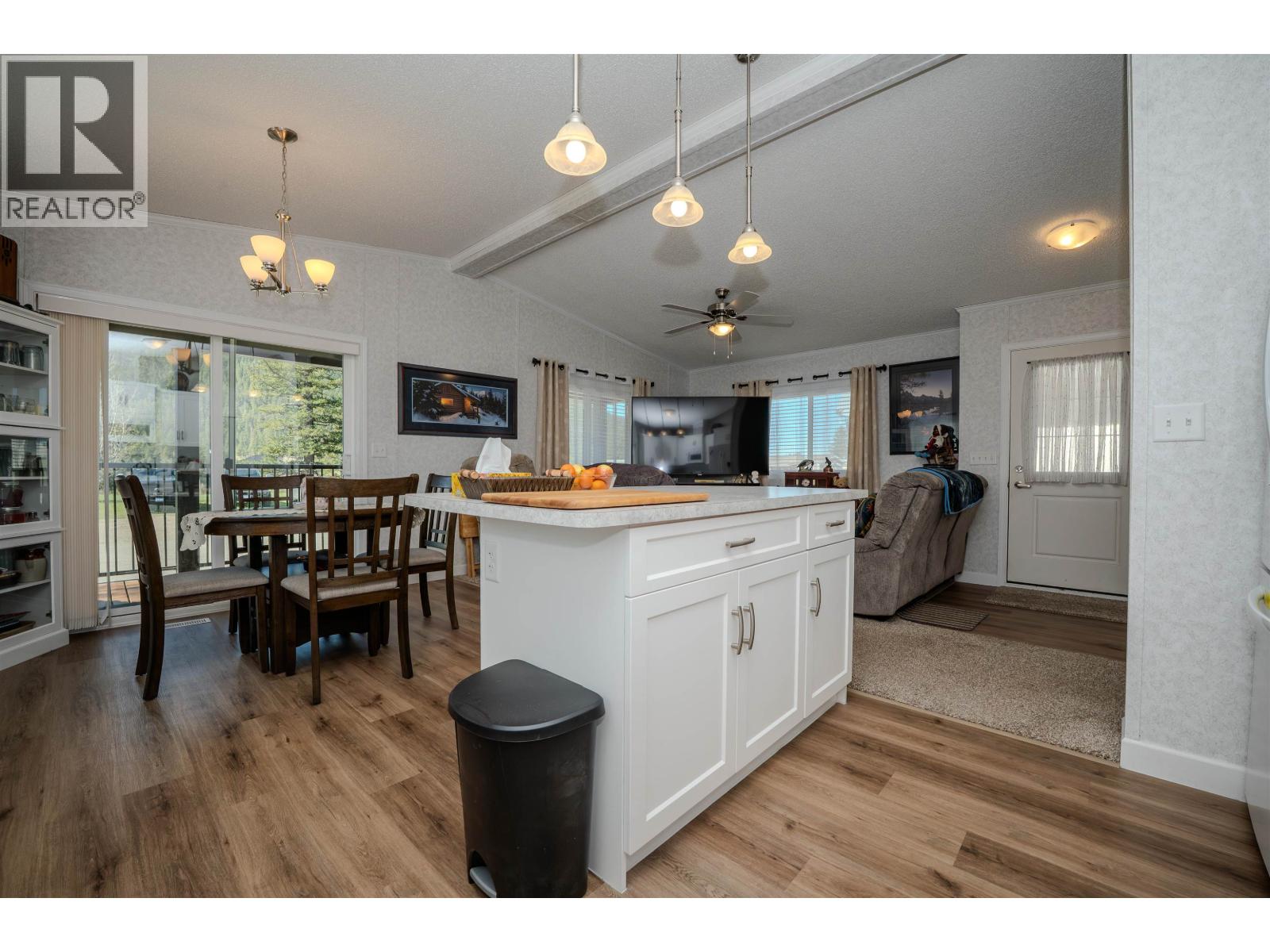 56 3001 N MACKENZIE AVENUE, Williams Lake