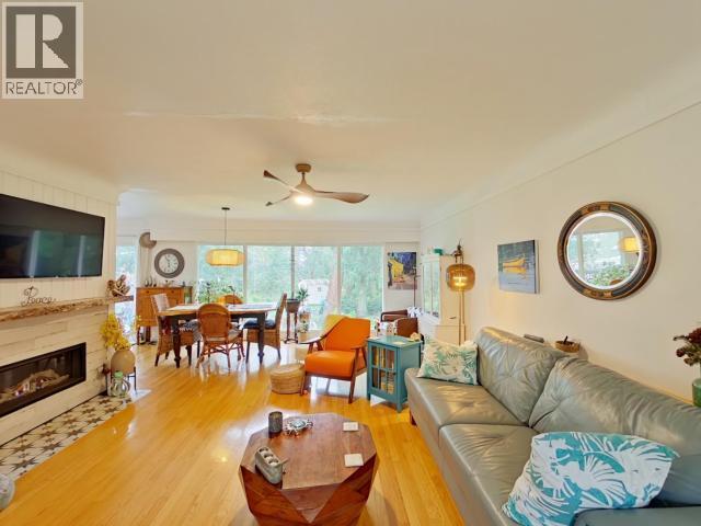 8013 CENTENNIAL DRIVE - 15