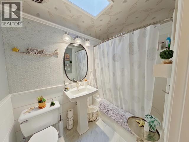 8013 CENTENNIAL DRIVE - 28