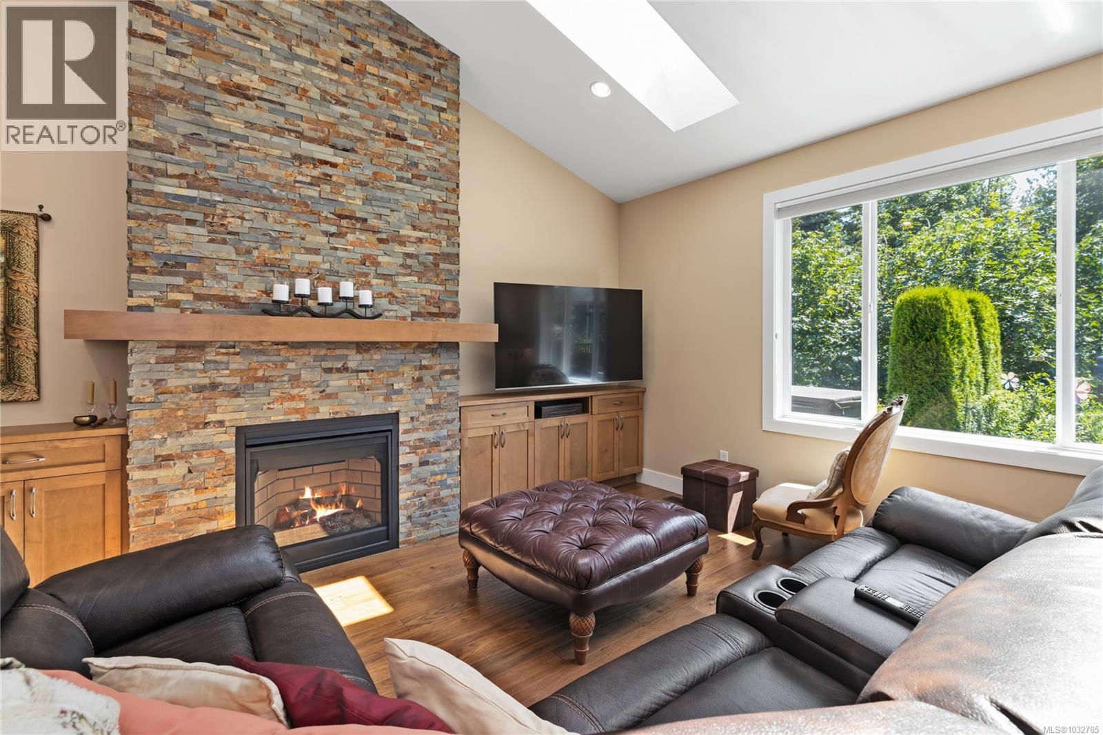 9846 Napier Pl, Chemainus
