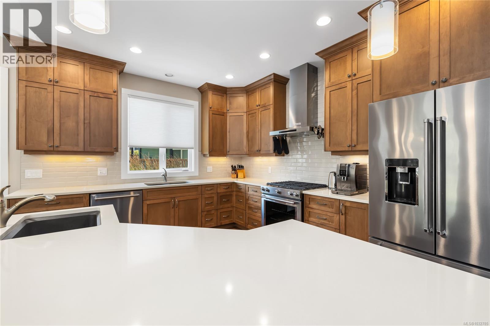 9846 Napier Pl, Chemainus