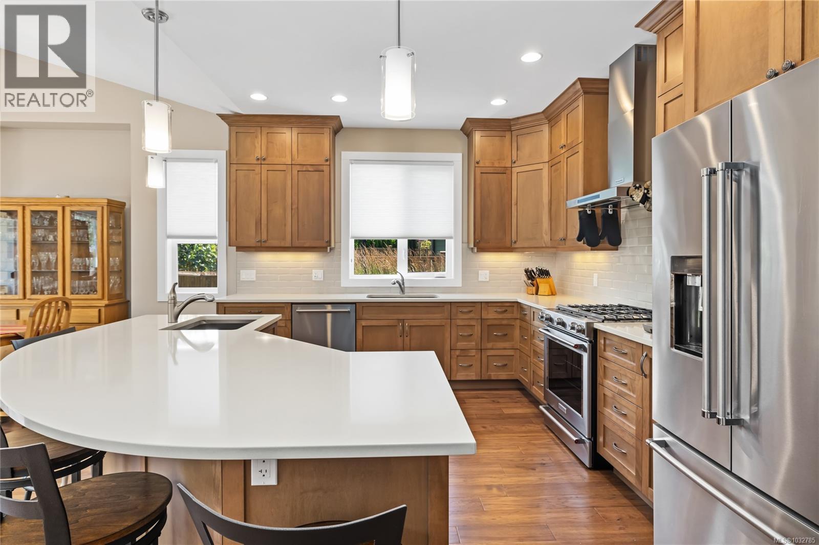 9846 Napier Pl, Chemainus