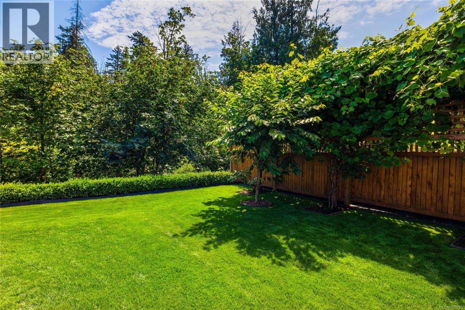 9846 Napier Pl - 52